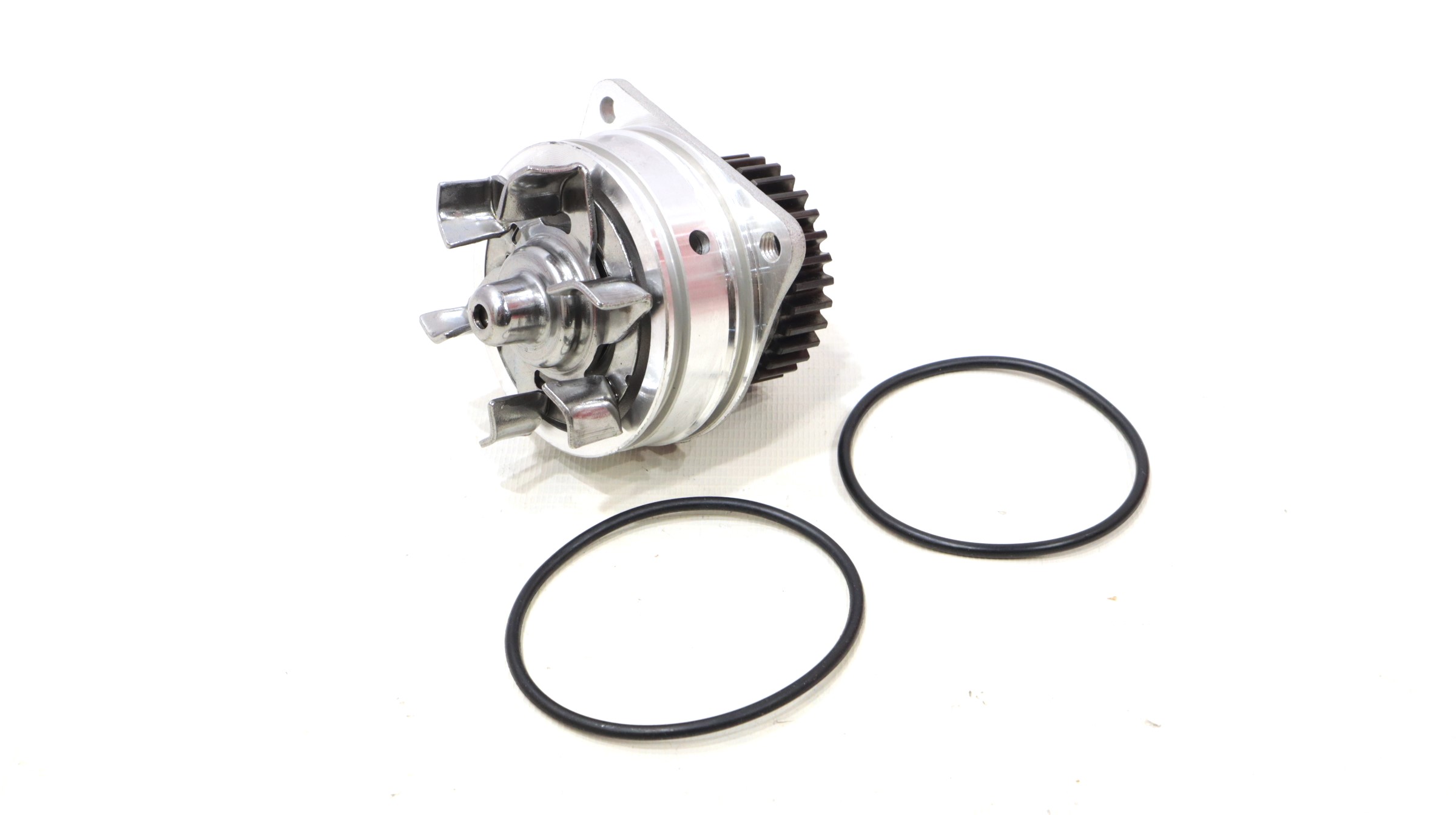 Насос водяной NISSAN MURANO 03- 3.5 TATSUMI